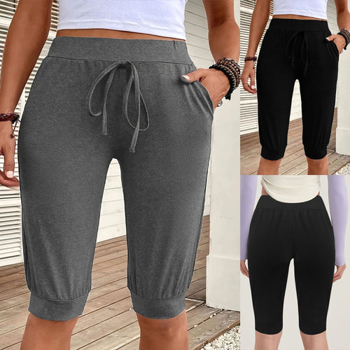 Hooded shorts for ladies with drawstring Amarae