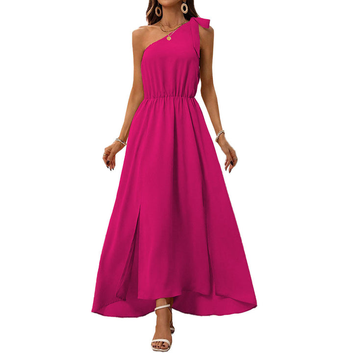 Robe maxi femme avec décolleté asymétrique et fente élégante Chic & Stil
