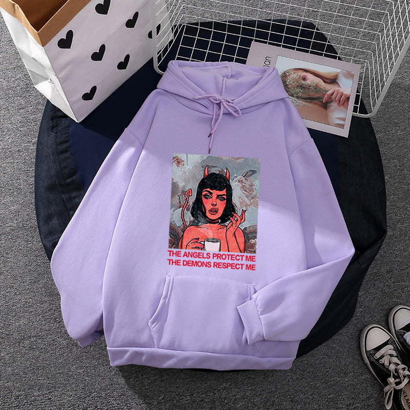Women's hoodie with creative graphic print Chic & Stil