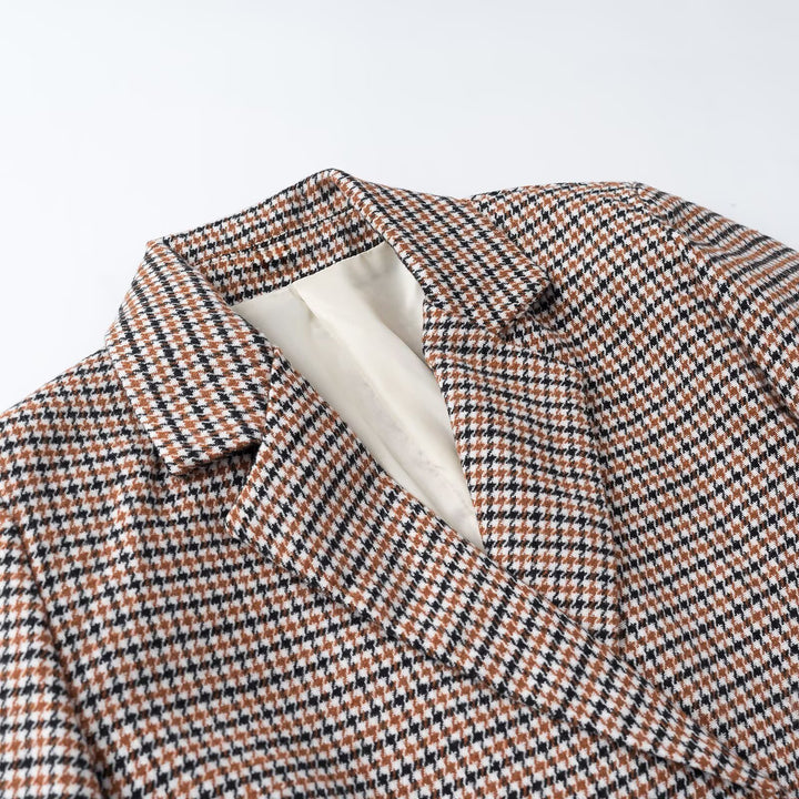 Women's Cropped Blazer in Houndstooth Pattern with Double-Breasted Button Placket Amarae
