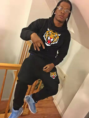 Men's sporty hoodie set and joggers with tiger pattern Amarae