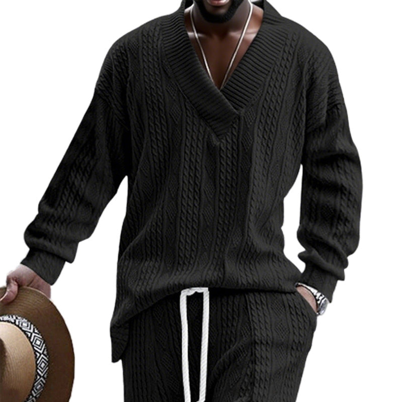 Knit sweater for men with a modern V-neck and a casual chic design