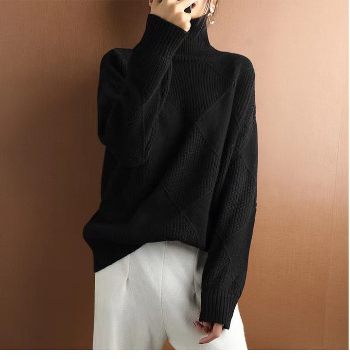 Chunky knit sweater for ladies with an elegant turtleneck and a textured pattern Lune London