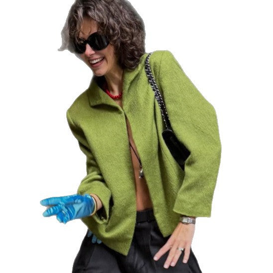 Women's short blazer made of textured bouclé with boxy silhouette Amarae