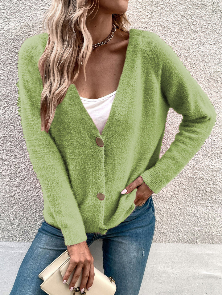 Ladies Soft Knit Cardigan with Elegant Button Details and a Relaxed Fit Lune London