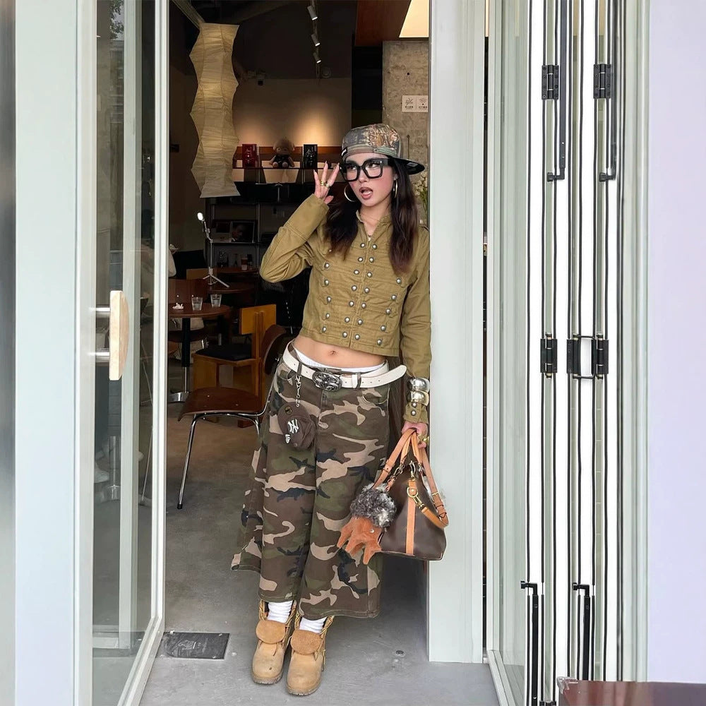 Women short-cut military-inspired cargo jacket with decorative button placket Amarae