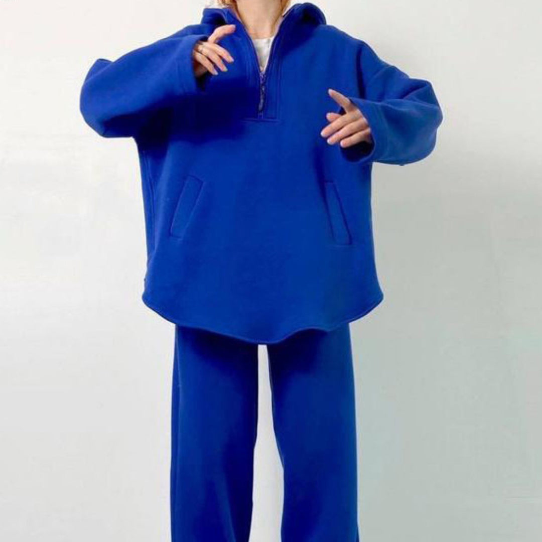 Lady oversized Fleece Hoodie with side zipper and wide pants Lune London
