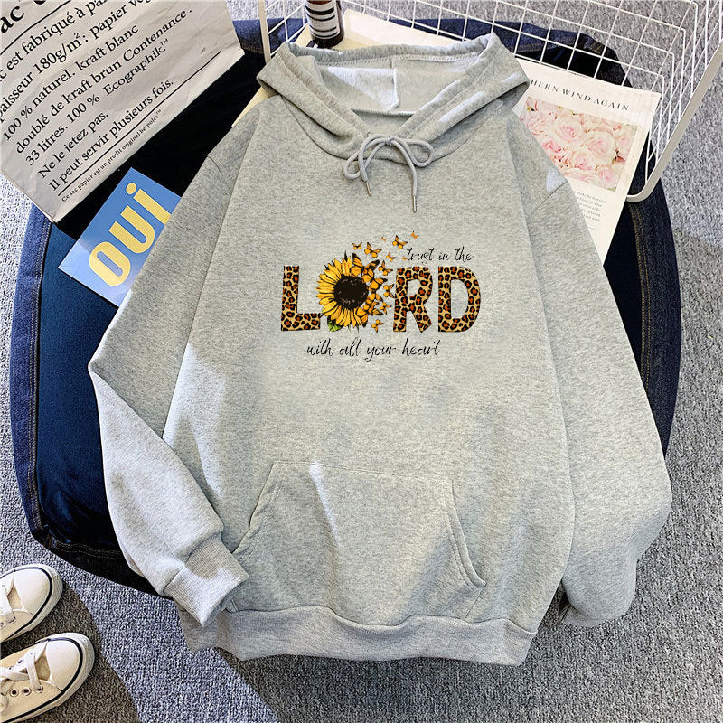 Women's hoodie with inspiring sunflower design Chic & Stil