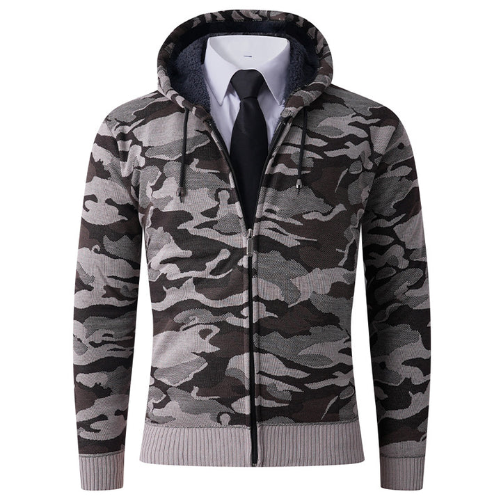 Trendy hoodie for men with a stylish camouflage design Lune London