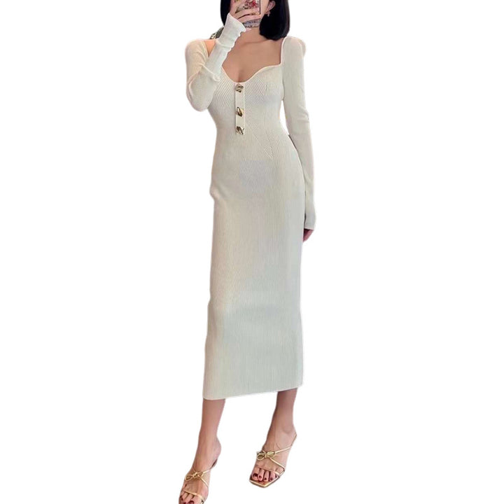 Robe en tricot pour femme avec décolleté en V profond et élégants détails de boutons Chic & Stil