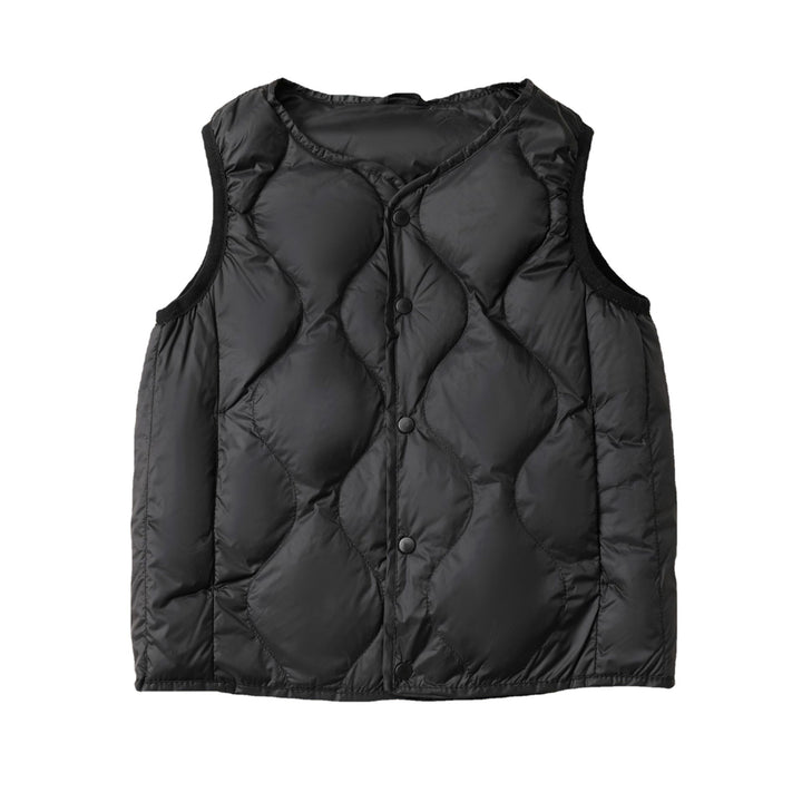 Sleeveless women's jacket with a stylish quilted pattern and functional snap buttons Lune London