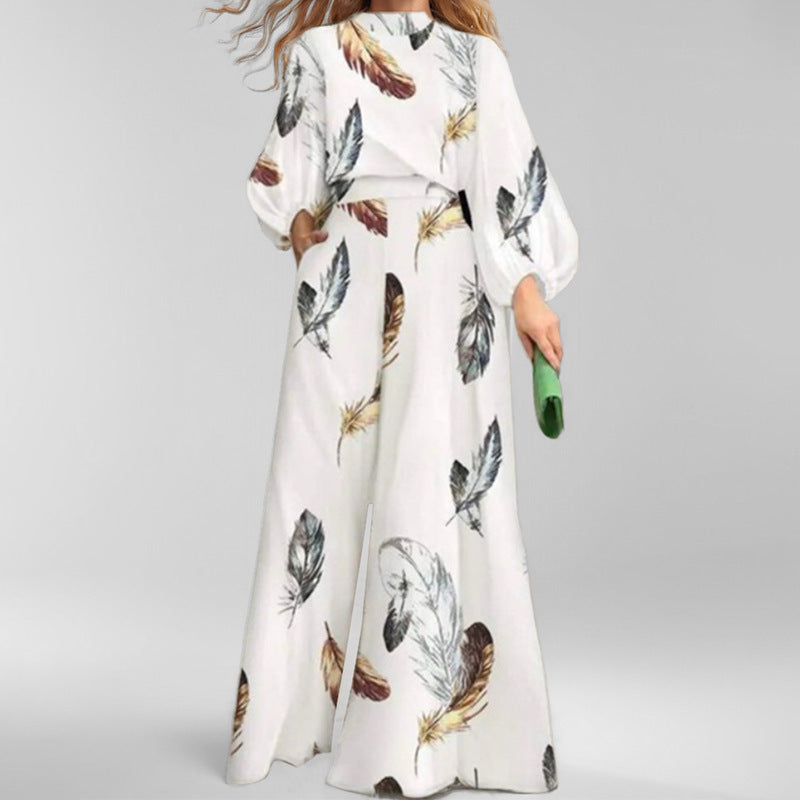Ensemble élégant pour femme en deux pièces avec des manches en forme de ballon et un design en plumes Chic & Stil
