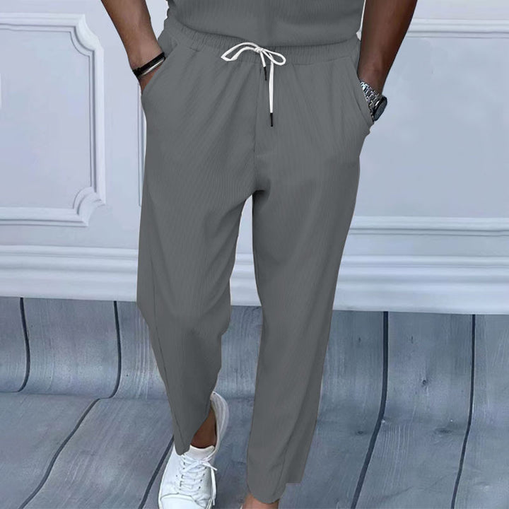 Casual men's jogger pants with elastic waistband and convenient pockets Lune London