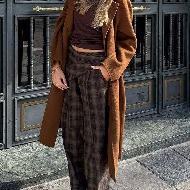 Women Longer Wool Blend Coat with Oversized Cut and Wide Lapel Amarae