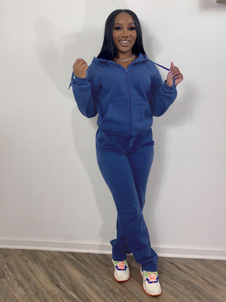 Women's sportswear with convenient zipper and elastic waistband Lune London