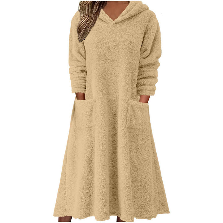 Comfortable polar dress for women with hood and practical pockets Lune London