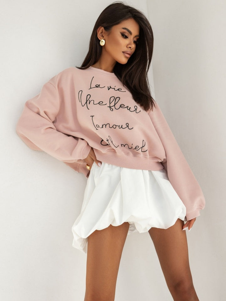 Comfortable sweatshirt for women with trendy inscription Lune London