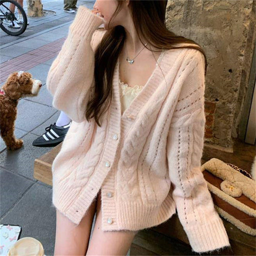 Ladies' knit jacket with cable pattern and button closure Amarae