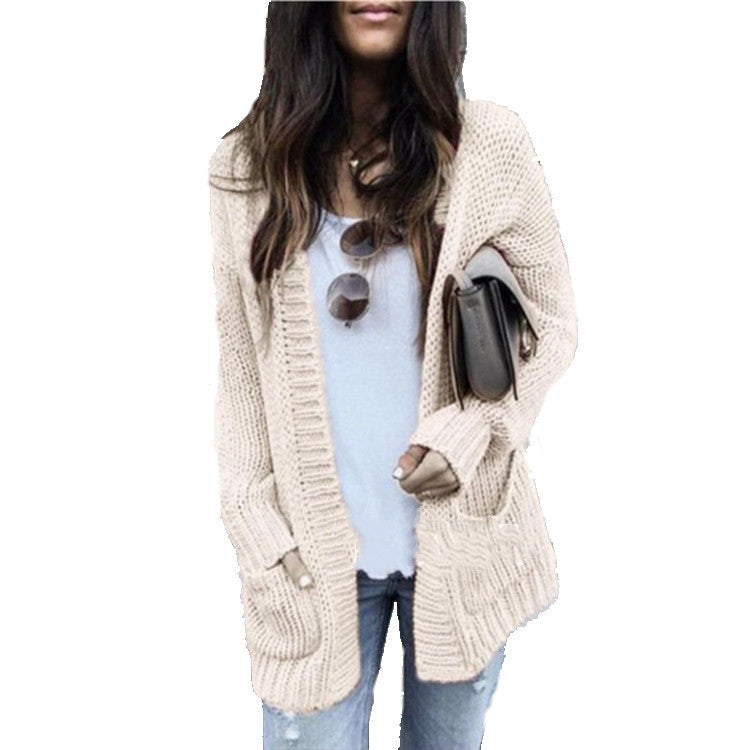 Ladies Chunky Knit Cardigan with oversized cut and practical pockets Lune London