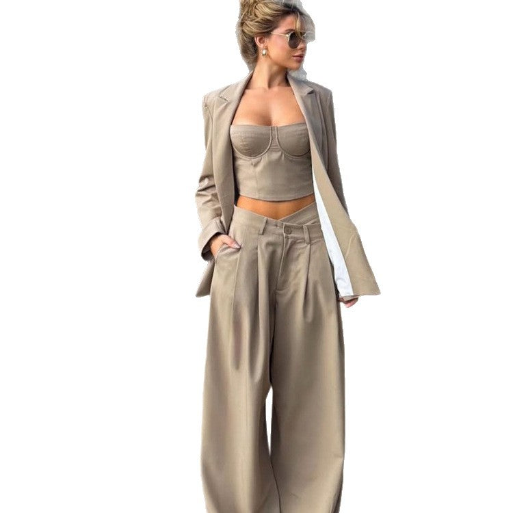 Women Three-Piece Tailoring Set with Corset Top, Oversized Blazer and Pleated Wide-Leg Pants Amarae