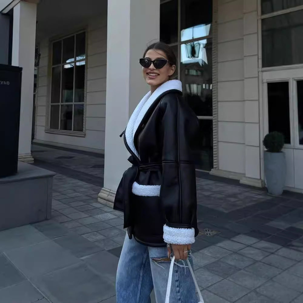 Oversized women's jacket with high-quality interior Lune London