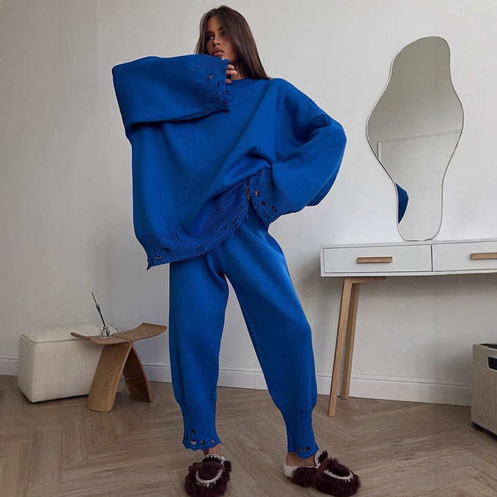 Women's Oversized Knit Set made of Fine Knit with Destroyed Hem, Wide Sweater and Casual Slip-On Pants Amarae