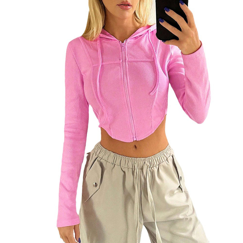 Sweat à capuche zippé court pour femme avec manches longues et coupe près du corps Chic & Stil