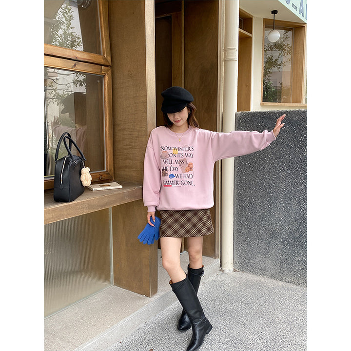 Women's sweatshirt with creative print and casual cut Chic & Stil