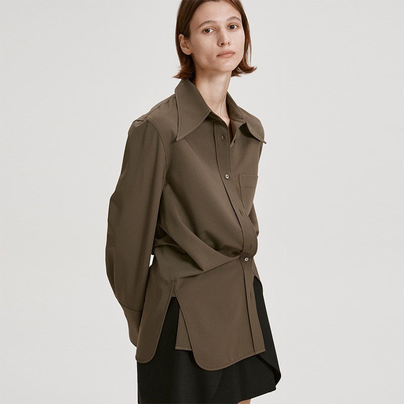 Chemisier moderne pour femmes avec col surdimensionné Chic & Stil