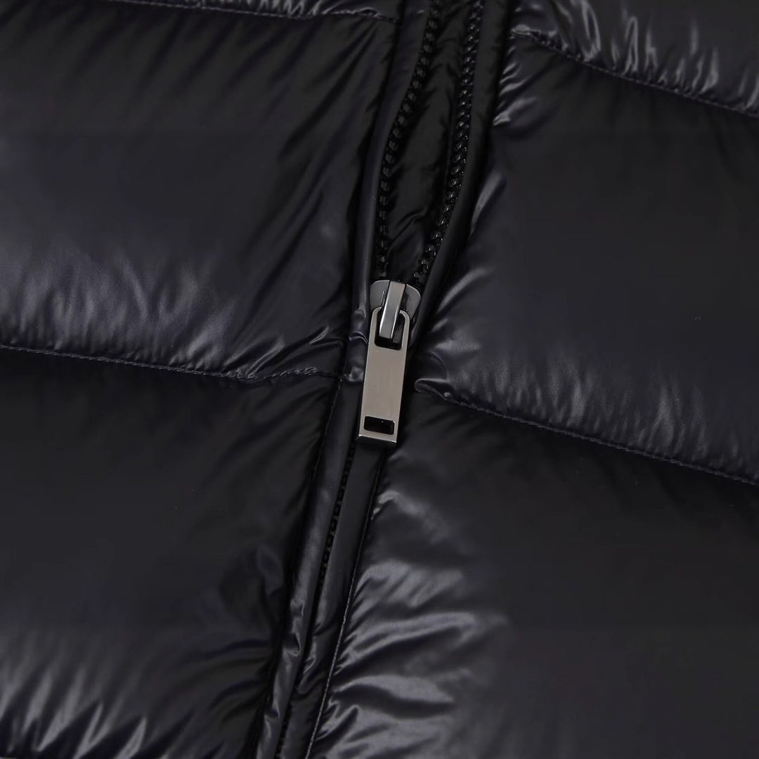 Women quilted hooded jacket with elegant quilting Lune London