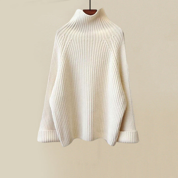 Amarae | Women's winter outfit - Turtleneck, down jacket & pants