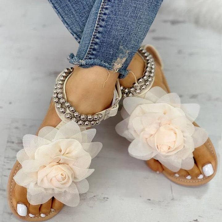 Lune London | Comfortable Flower Bead Straps Flat Sandal