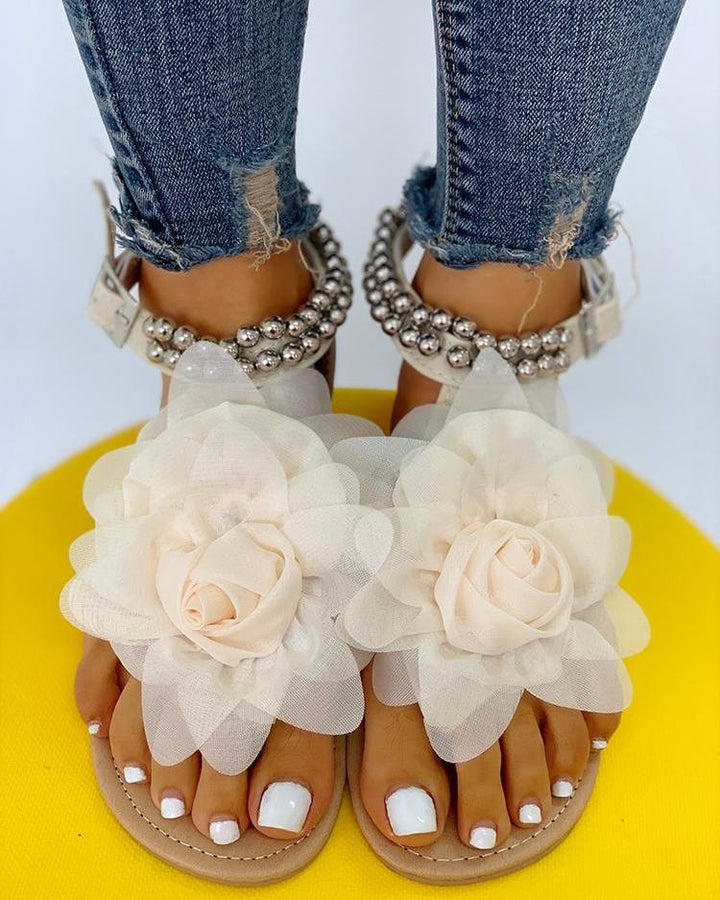 Lune London | Comfortable Flower Bead Straps Flat Sandal