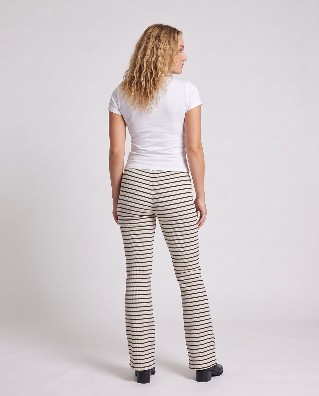 Product 10995807322458 - back_view
