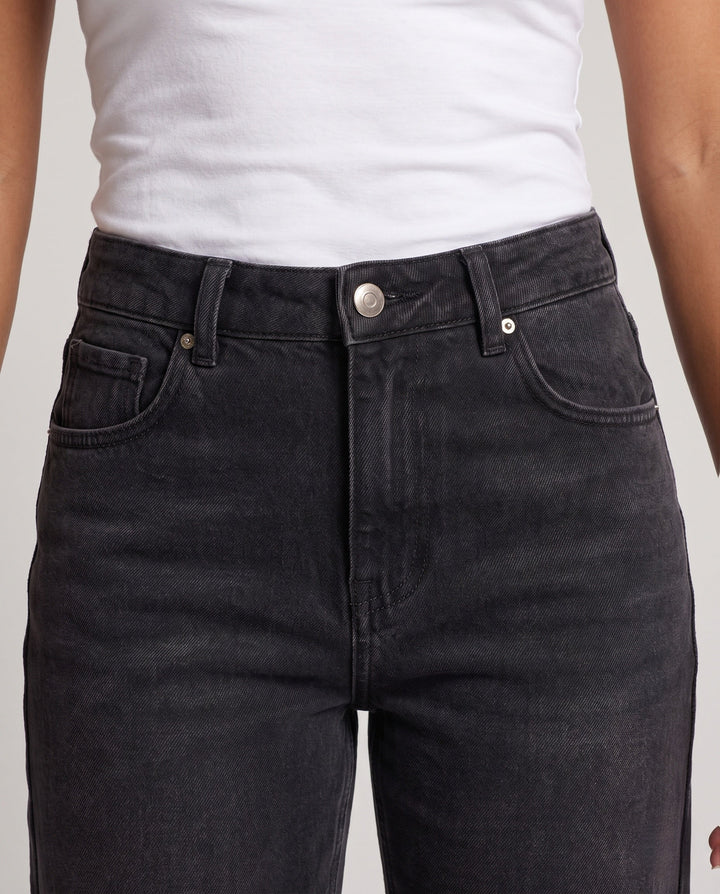 Product 10995816825178 - close_up_detail