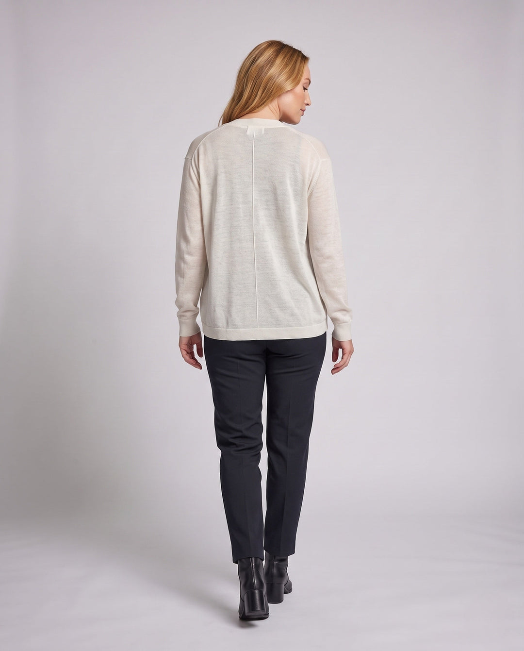 Product 10997466857818 - back_view