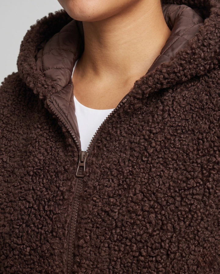 Product 10998322463066 - close_up_detail