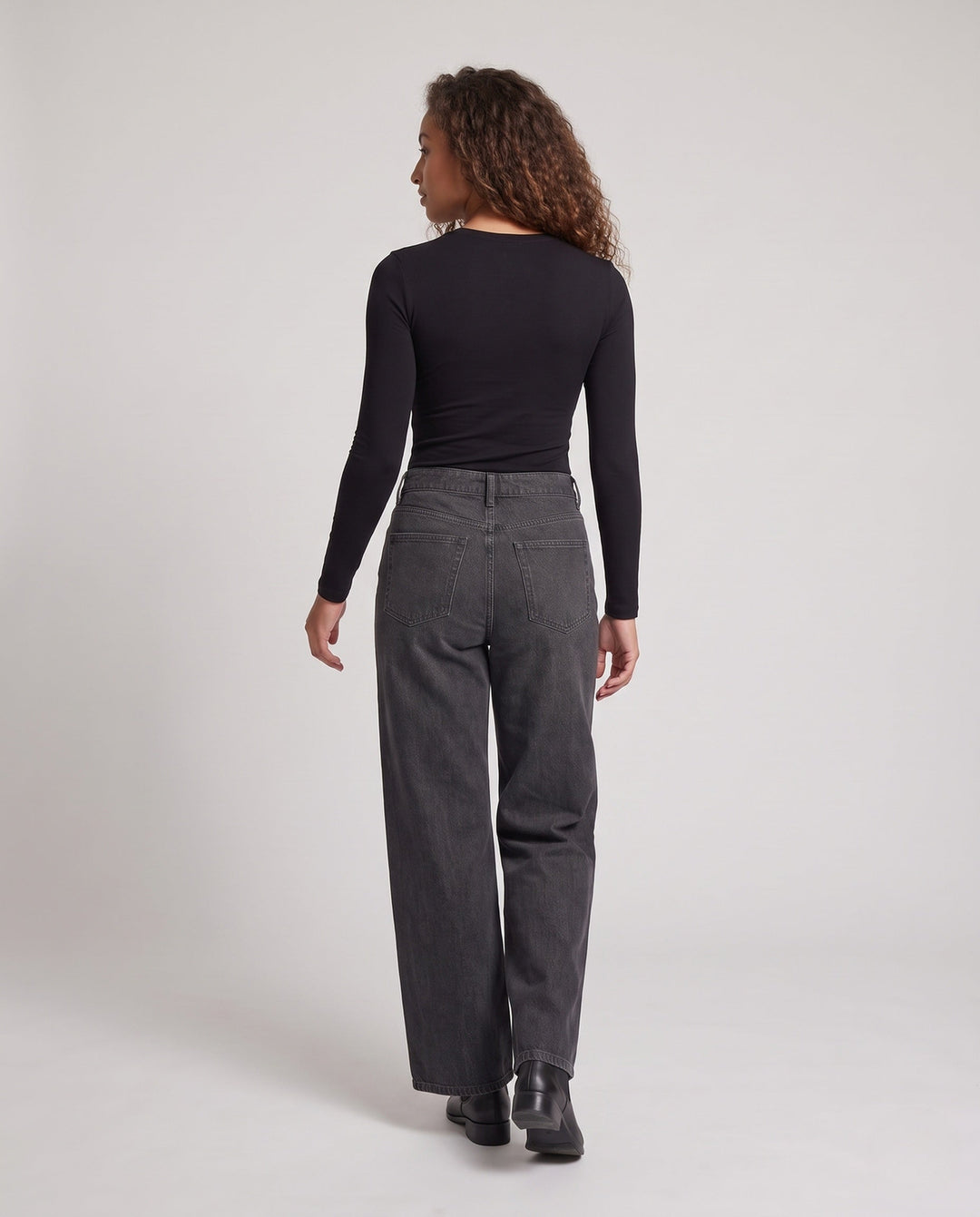 Product 10999784046938 - back_view