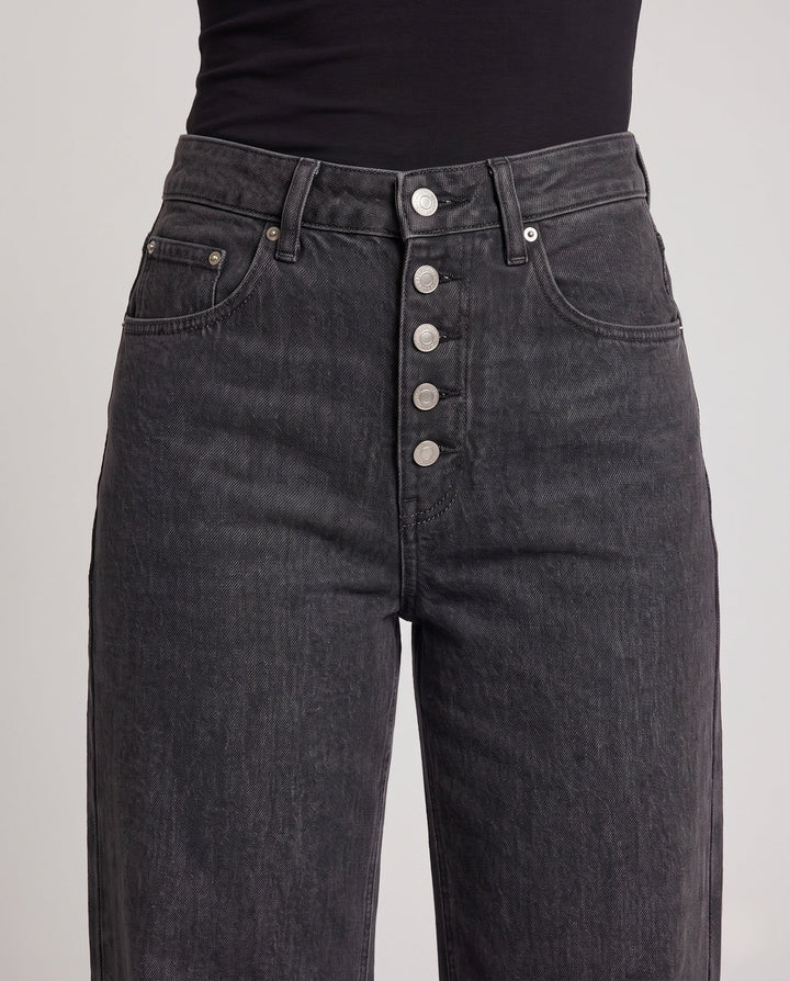 Product 10999784046938 - close_up_detail