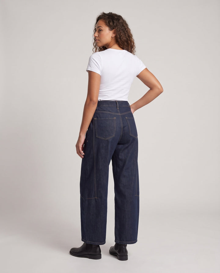 Product 10999785357658 - back_view