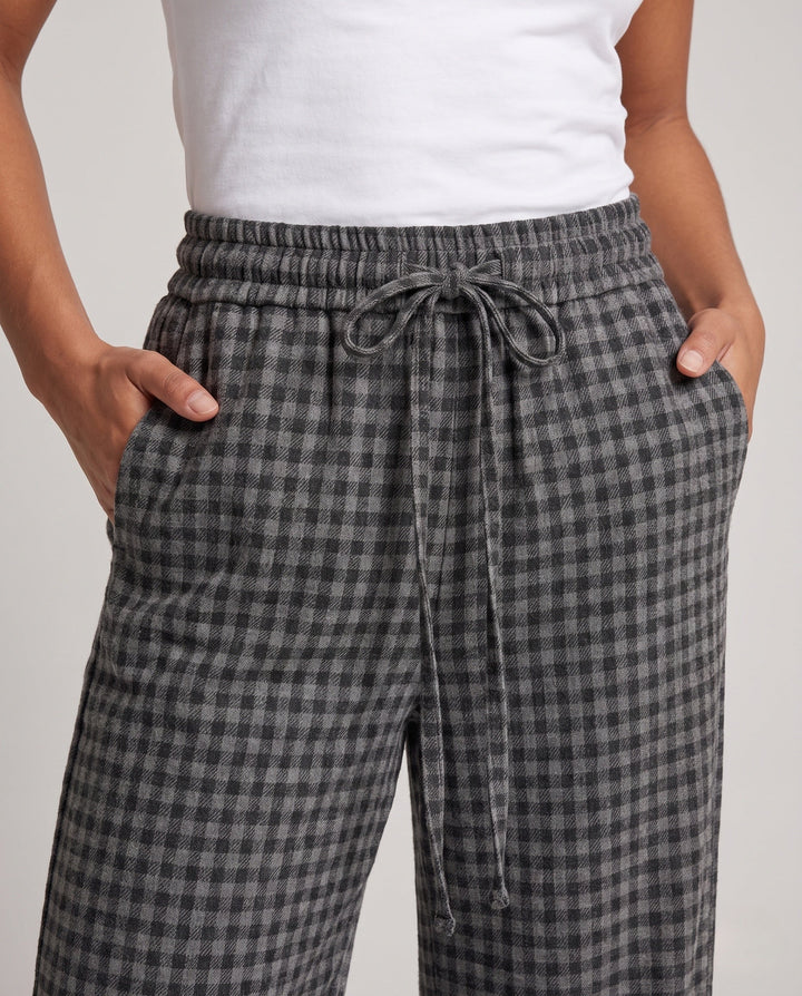 Product 11002323796314 - close_up_detail