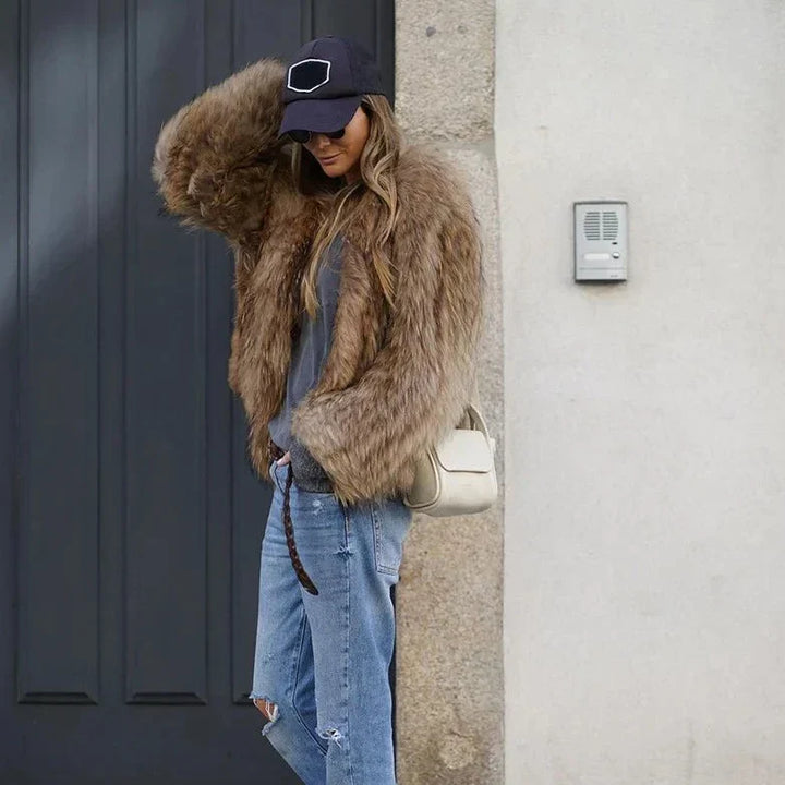Lune London - Women's Fashion Plush Faux Fur Jacket