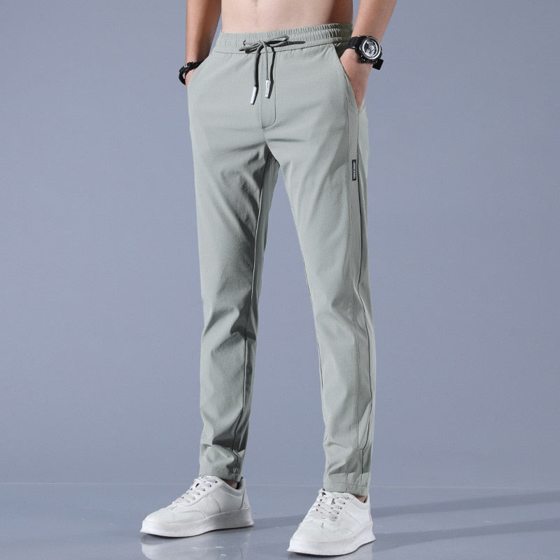 Chic Und Stil | Chino Pants for Men Light & Versatile