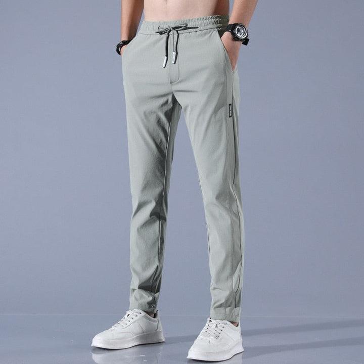 Chic Und Stil | Chino Pants for Men Light & Versatile