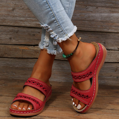 Amarae | Padded Orthopedic Sandals