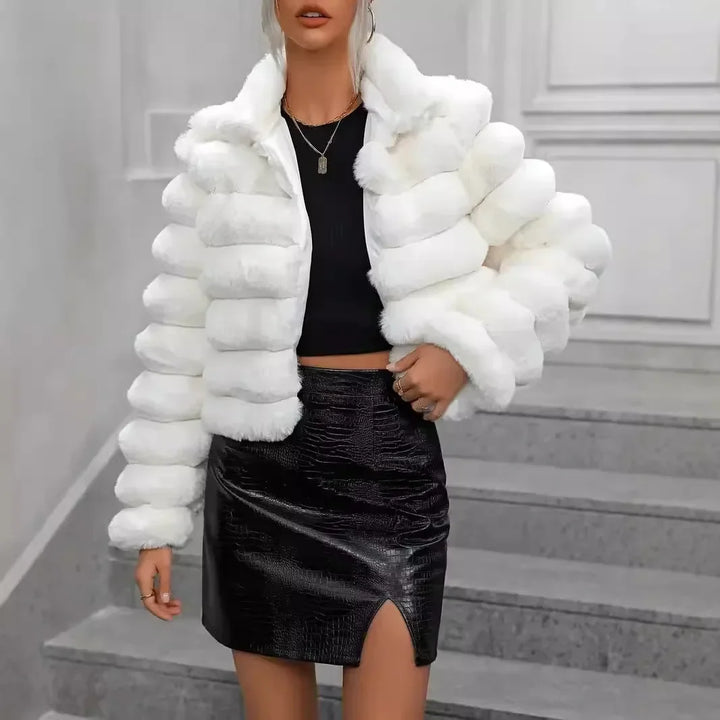 Amarae | Faux fur coat