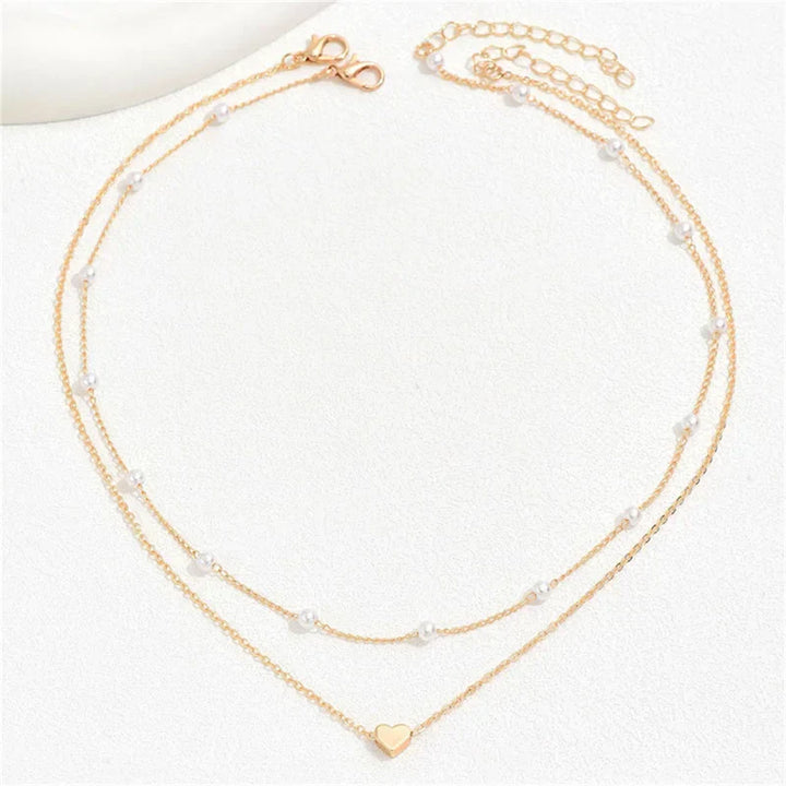 Chic Und Stil | Pearl Choker Heart Necklace for Women