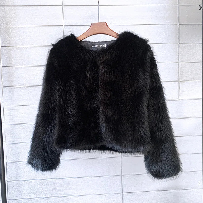 Chic Und Stil | Elegant and Versatile Winter Coat