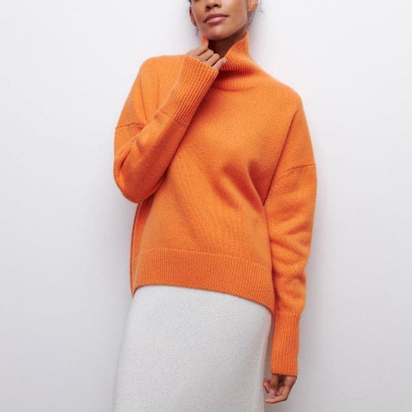Lune London | Turtleneck Sweater - Oversized Fit - Soft Knit - Short Sleeves