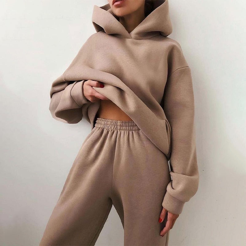 Amarae | Tracksuit